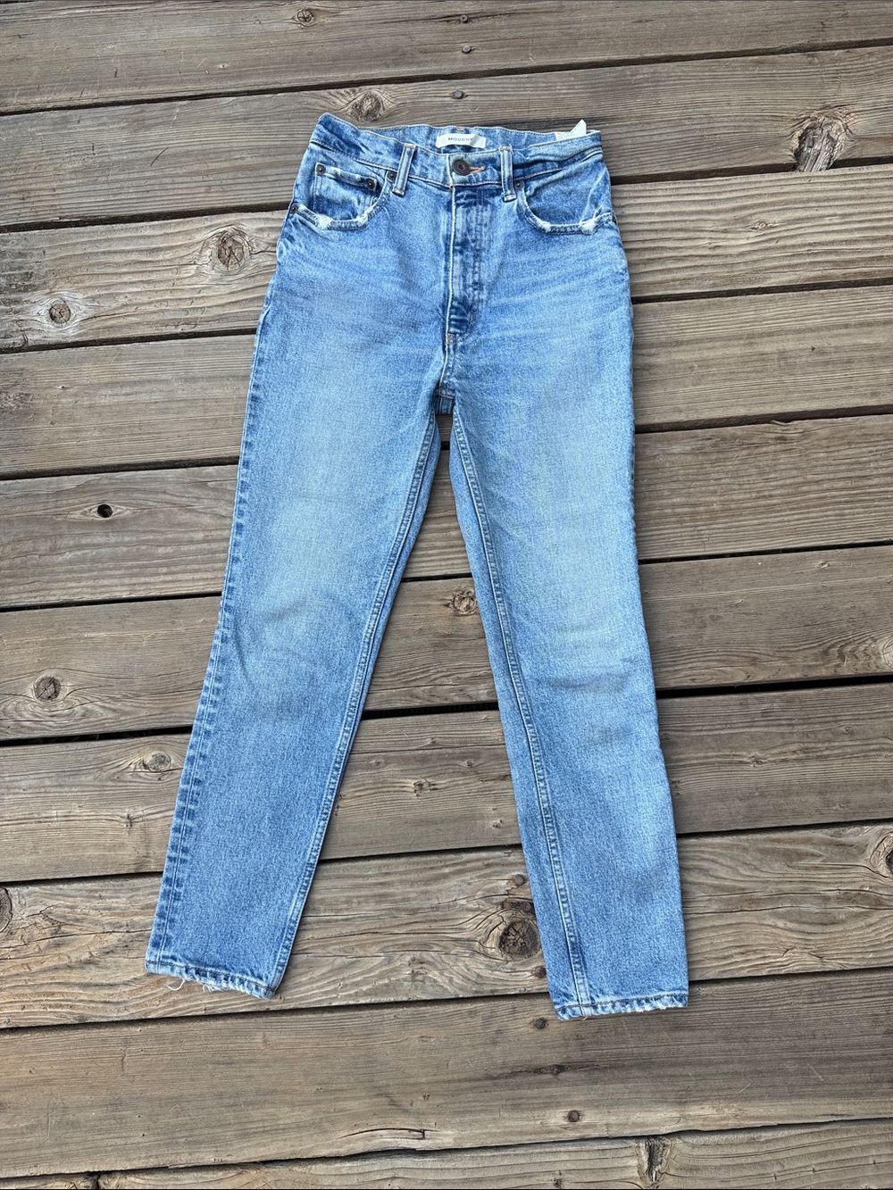 Moussy Jeans from Japan. Size 24 skinny
